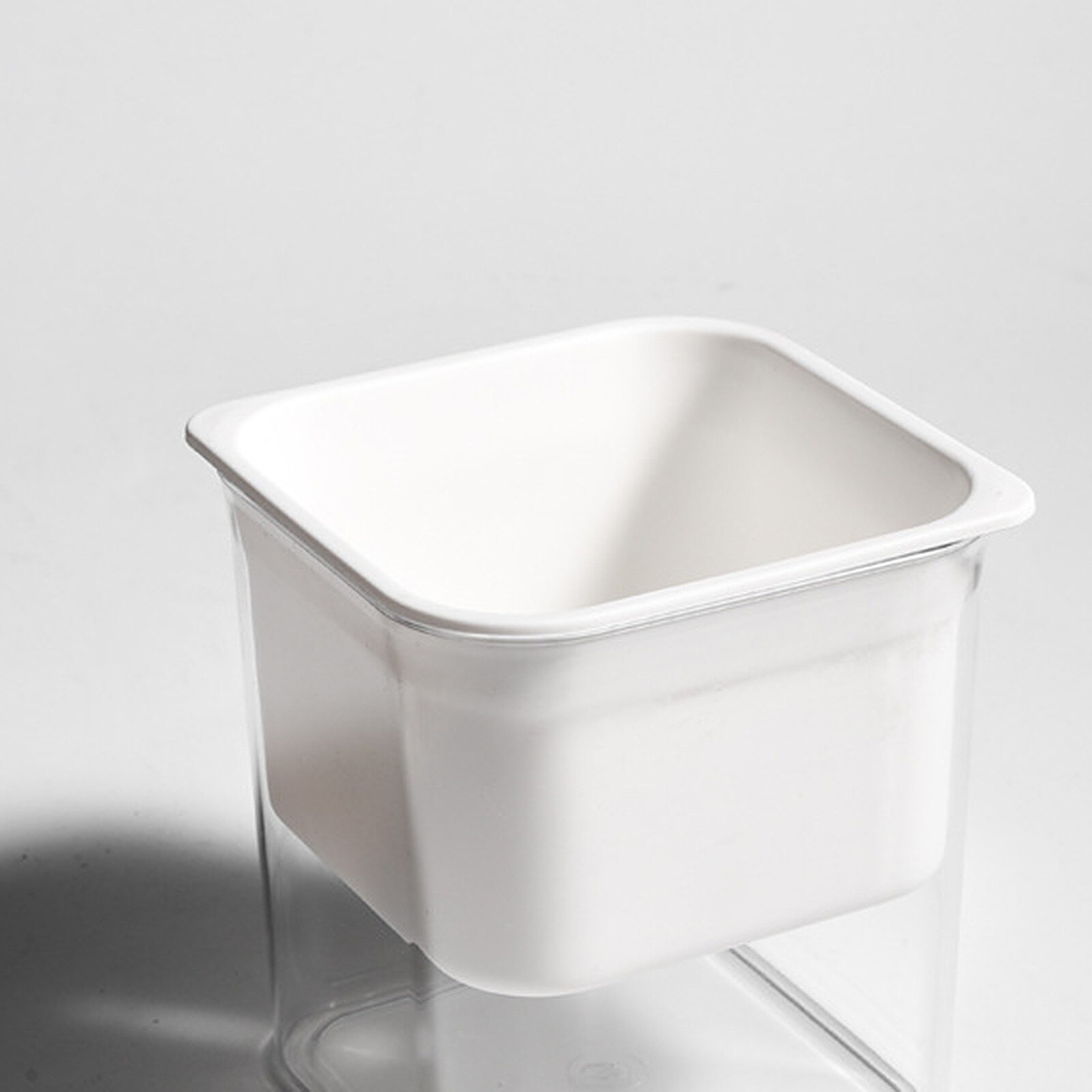 2 Layer Self-watering Flowerpot Automatic Water Absorption Succulent Aquaculture Transparent Round Plastic Hydroponic Flowerpot 2 Layer Self-watering Flowerpot Automatic Water Absorption Succulent Aquaculture Transparent Round Plastic Hydroponic Flowerpot